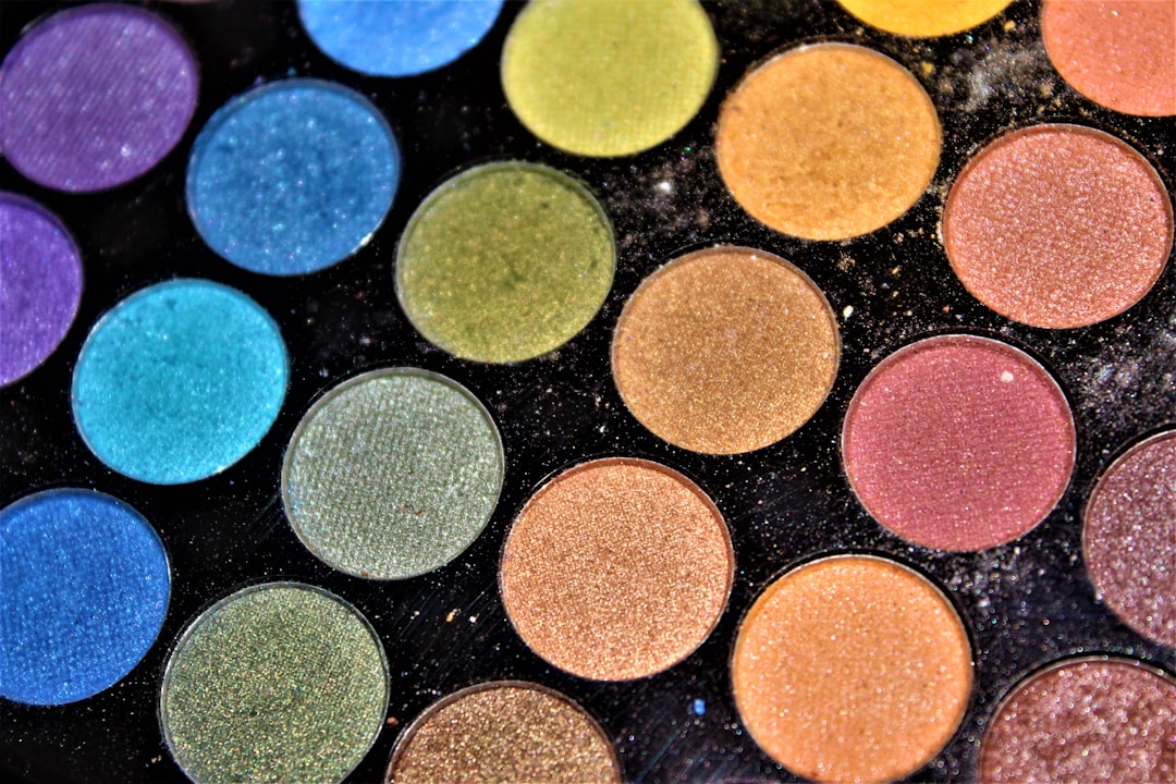❓ FAQ: Your Most Pressing Luxury Makeup Questions Answered by Makeup Brands macro photograph of eyeshadow palette